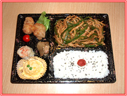 青椒肉絲弁当